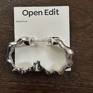 Open Edit-Wavy Molten Hoop Earrings-silver rhodium-NWT